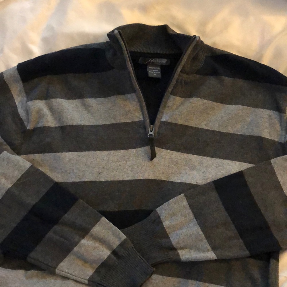 1/4 Zip Cotton Sweater - Picture 2 of 3